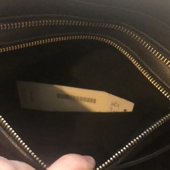 YSL Classic Y Cabas - Picture 15 of 16